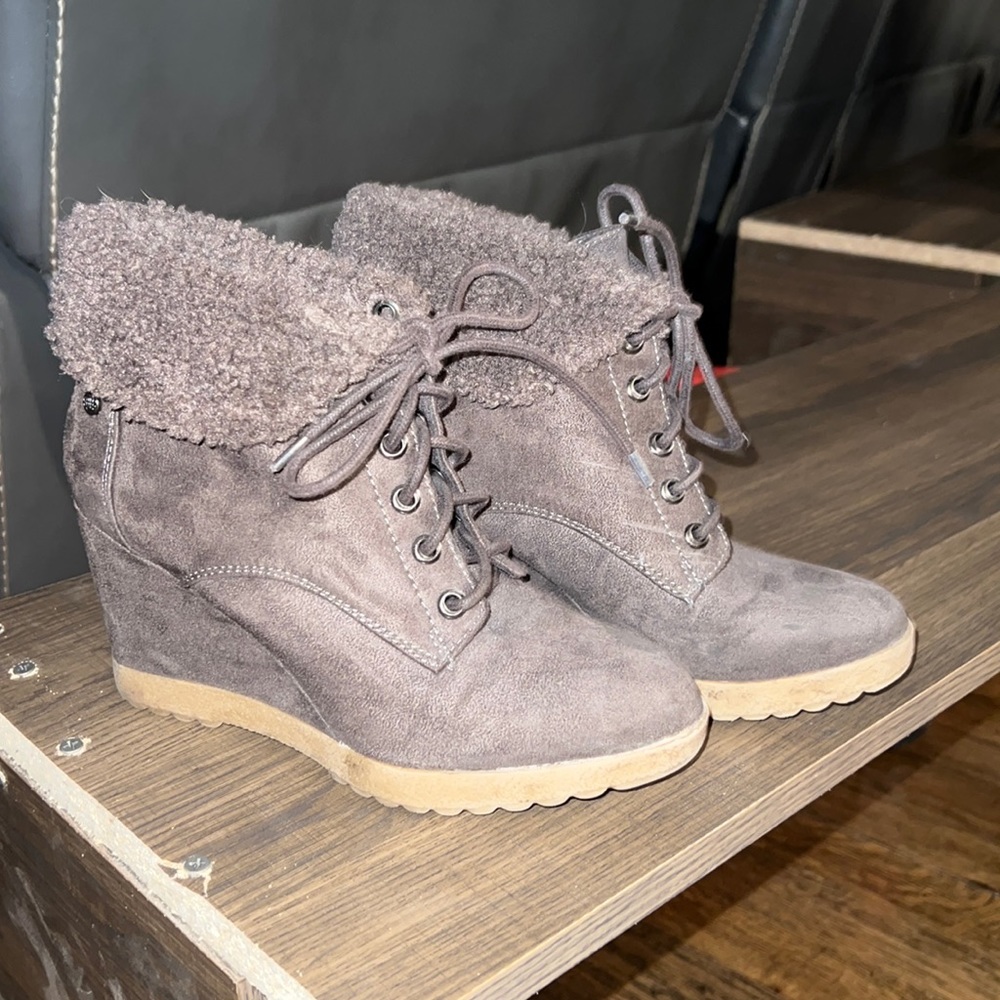 Brown winter/fall bootie